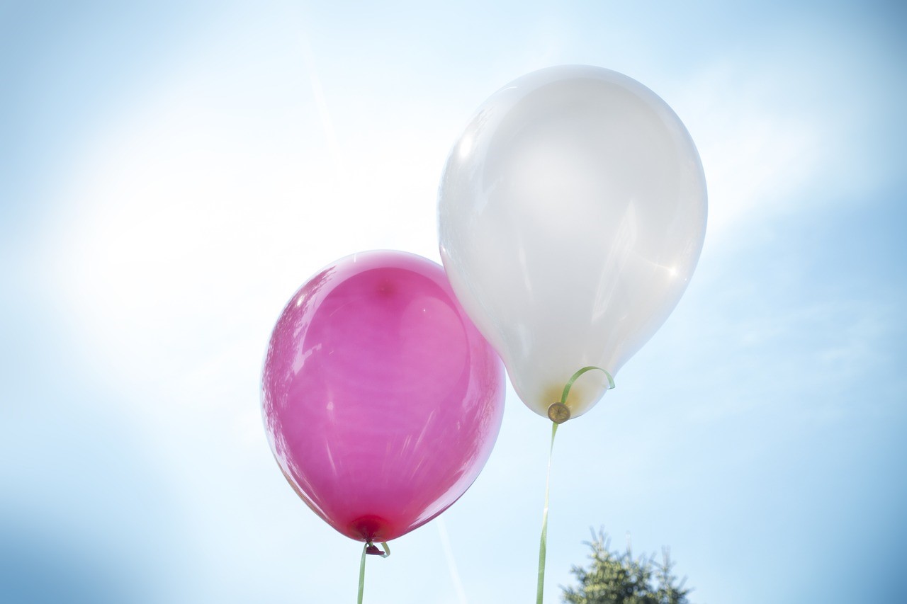 balloon-3360126_1280.jpg